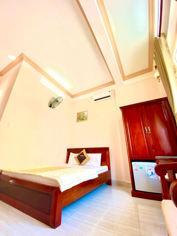 Trung Hau Hotel Кон-Дао Экстерьер фото