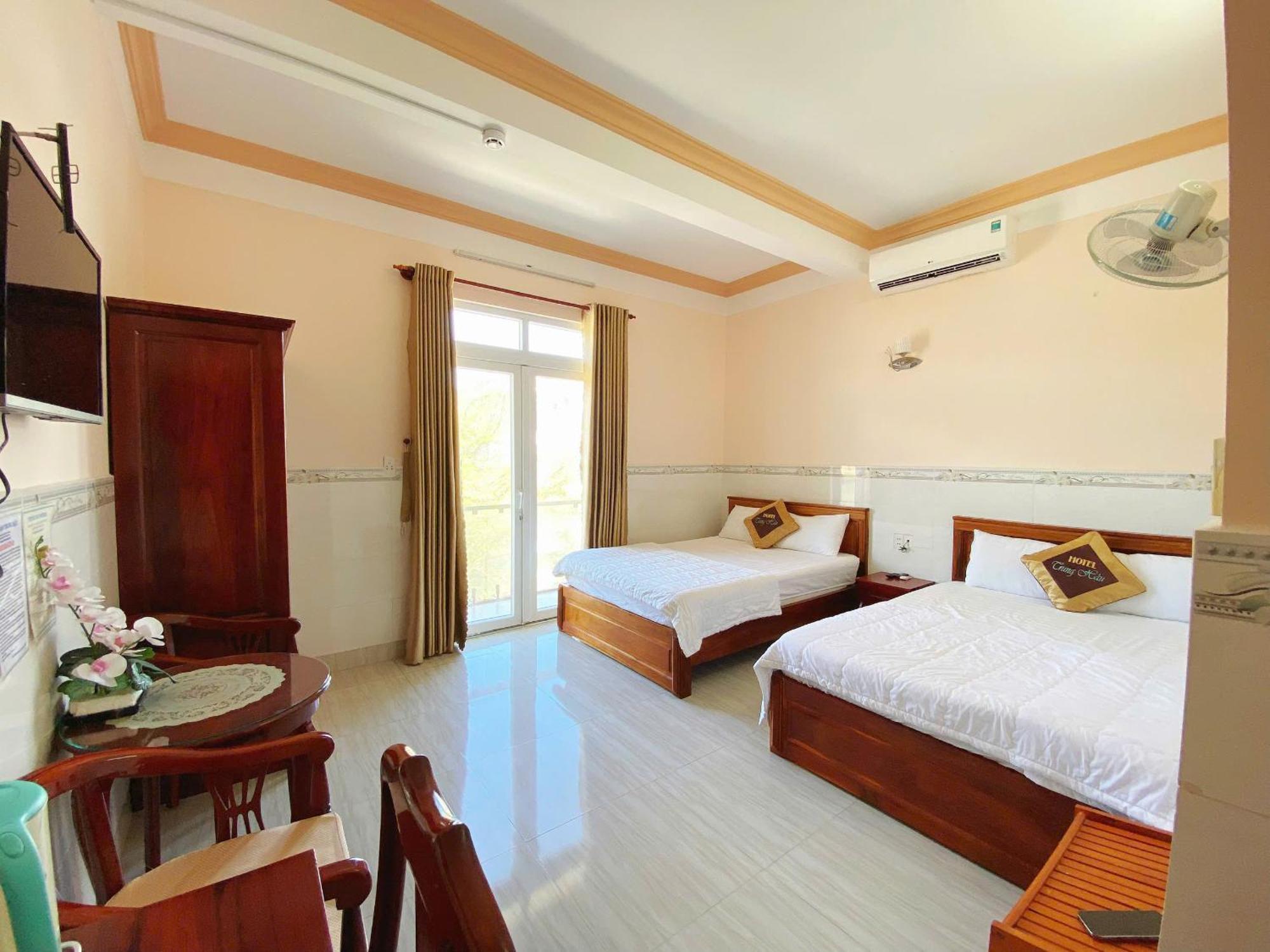Trung Hau Hotel Кон-Дао Экстерьер фото